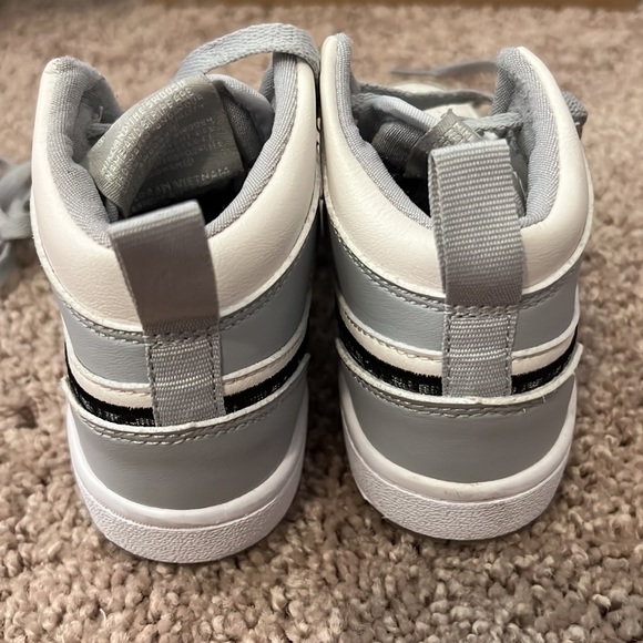 Jordan Dior 1s - Picture 5 of 6